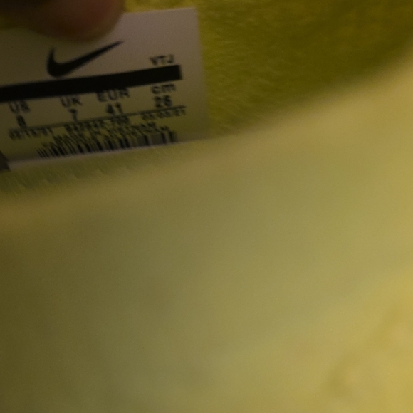 Nike Vapormax in Neon Yellow main image 6